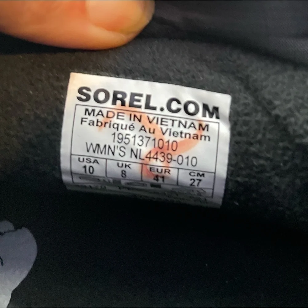 NWT Sorel Out N‎ About III Puffy Zip Waterproof Boot in Black Sea Salt Size 10